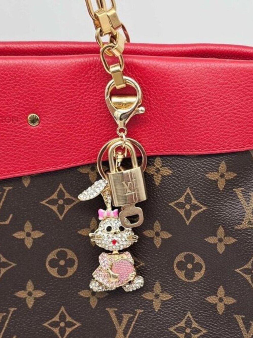 Authentic Louis Vuitton Gold Lock & Key ✨ Unbranded Bunny Bag Charm Keychain - Picture 2 of 7